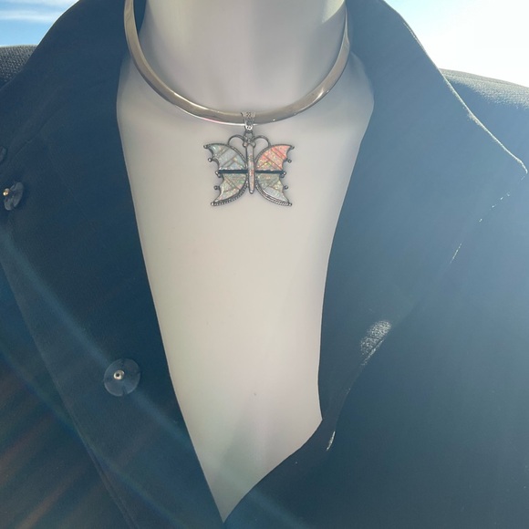Butterfly Pendant ~STERLING SILVER AND OPAL INLAY🪽Native-Made - Picture 14 of 17